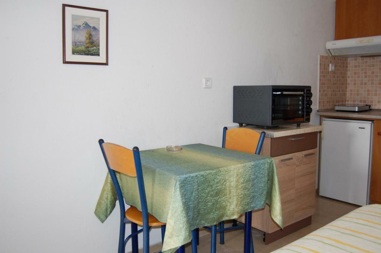Ξενώνας Ζωγραφιά Βρασνά Εξωτερικό φωτογραφία